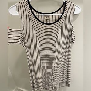 Striped cutout-sleeve blouse